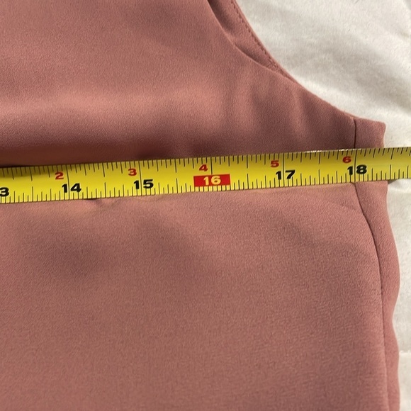 RW&CO | Dusty Rose/Pink | V-Neck | Ruffle | Sleeveless | Blouse | Size S - Picture 10 of 13